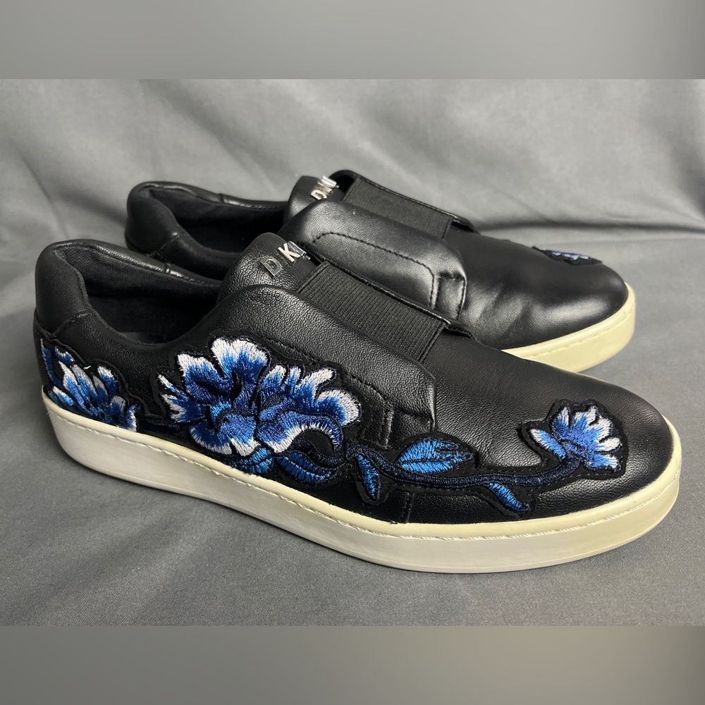 Dkny ‘Bobbi’ Floral Design Leather Slip On Sneakers Black Size 6